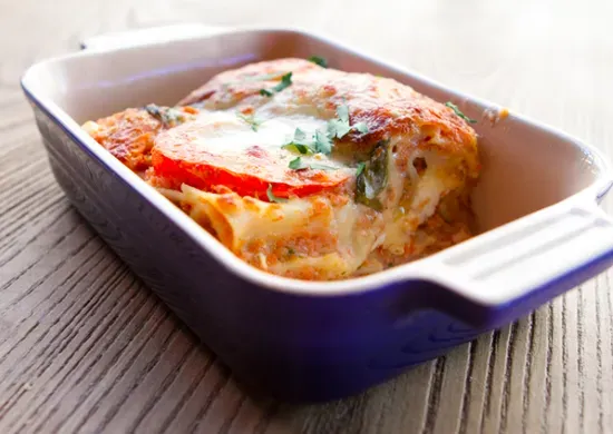 Deli Green Lasagna FAMILY SIZE (V)