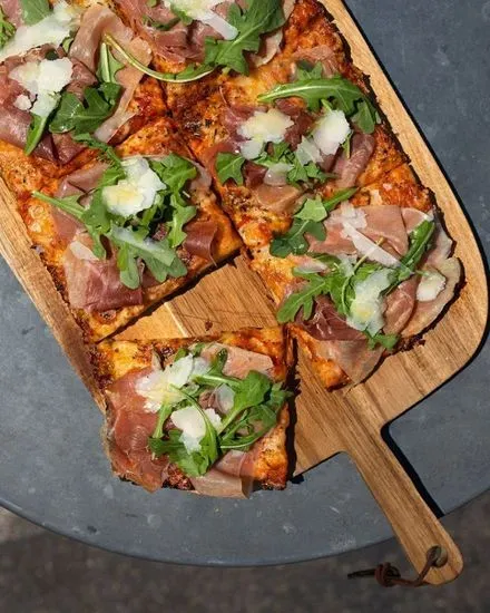 Prosciutto Roman Pizza