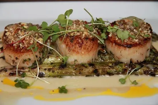 Pan Seared Diver Scallops