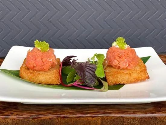 Spicy Tuna Crispy Rice Cakes