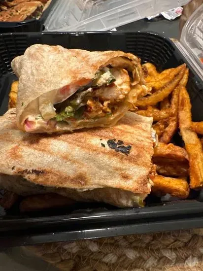 CHICKEN TIKKA SANDWICH