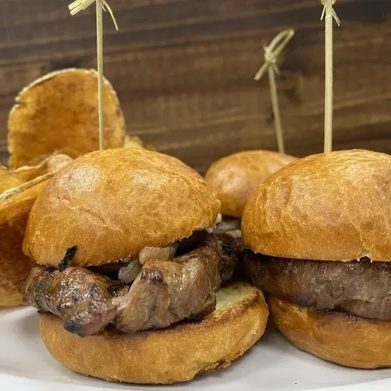 Tomahawk Sliders