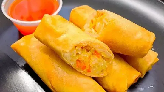 🥡 Veggie Spring Rolls (4 Pieces)