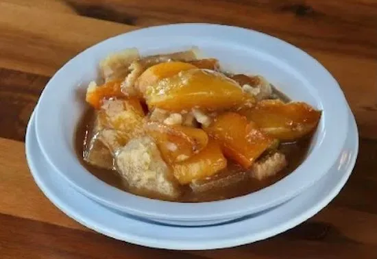 Grandma’s Peach Cobbler