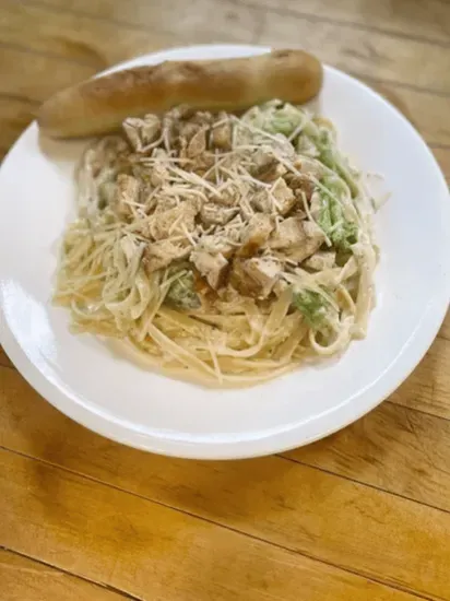 Chicken Fettuccine Alfredo with Broccoli