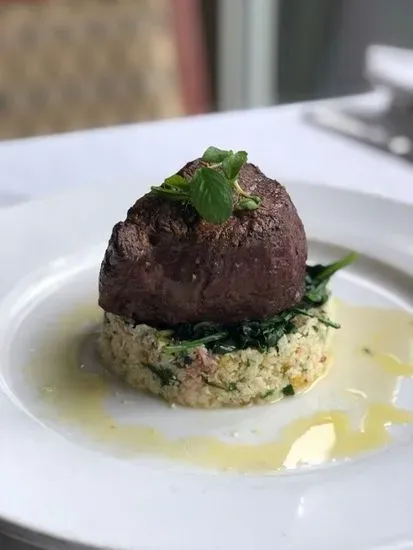 Awaken 8 Filet Entree