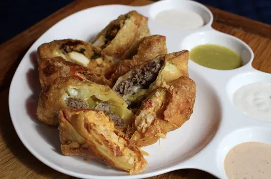 Cobb’s Egg Roll Sampler