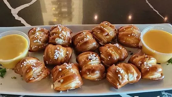 Pretzel Bites