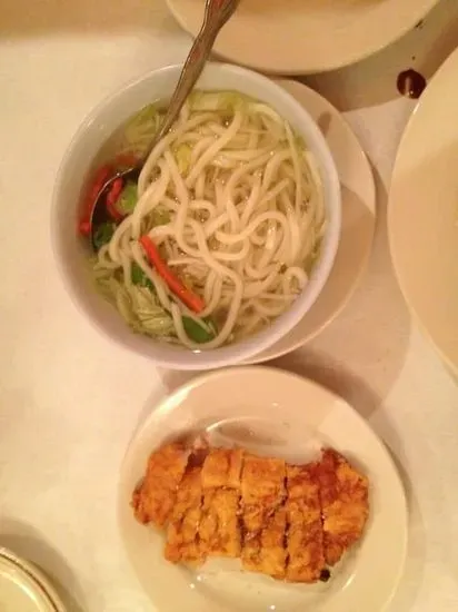 Crispy Chicken & Noodles in Broth