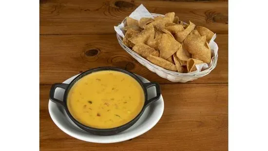 QUESO DIP