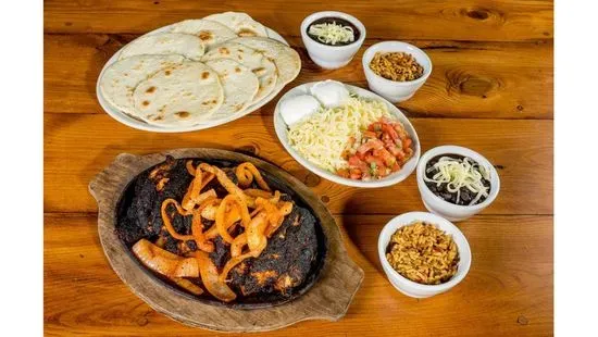 BLACKENED CHICKEN FAJITAS FOR TWO