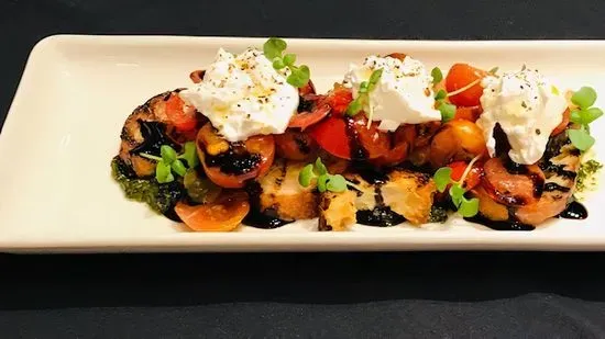 Heirloom Tomatoes & Burrata