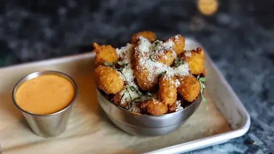 FRIED CHEDDAR BITES