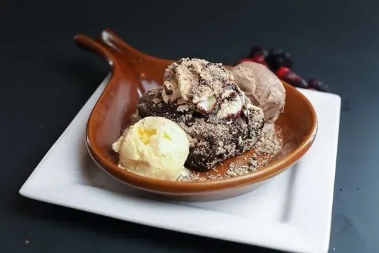 Toffee Brownie Skillet Sundae