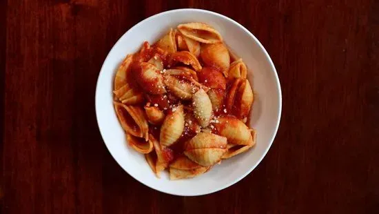 Kid's Pasta Shells w/ Tomato Sauce