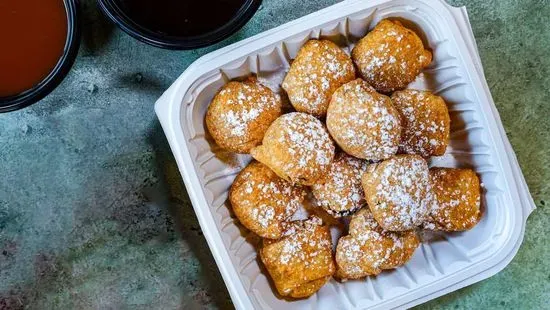 Fried Oreo Puffs - Catering (12 pcs)