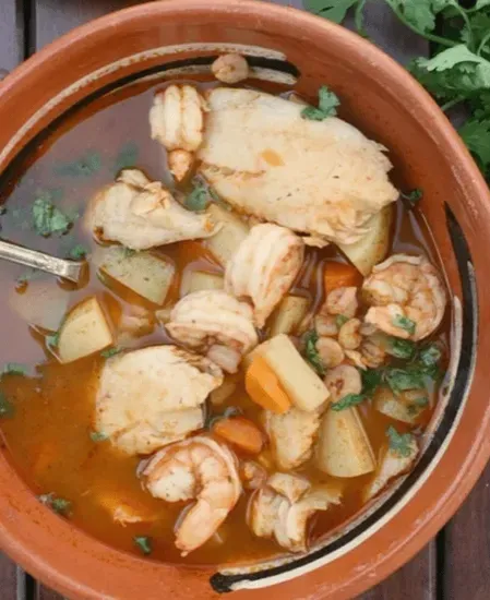 Caldo De Camaron Y Pescado