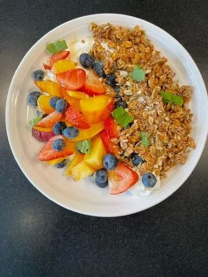 Fresh Fruit and Yogurt Plate