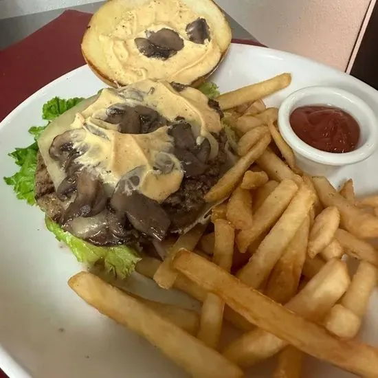 Rapscallion Burger (gf*)