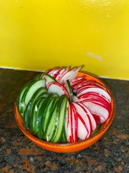 RADISH/&/CUCUMBERS/8oz