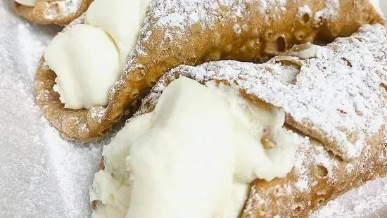 Homemade Cannoli