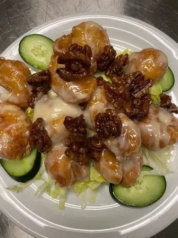 CS08. Shrimp Walnut