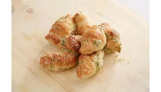 Garlic Knots (7)