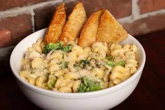 Chicken & Broccoli Alfredo