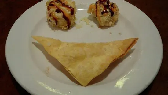 4. Crab Rangoon (10) 芝士云吞