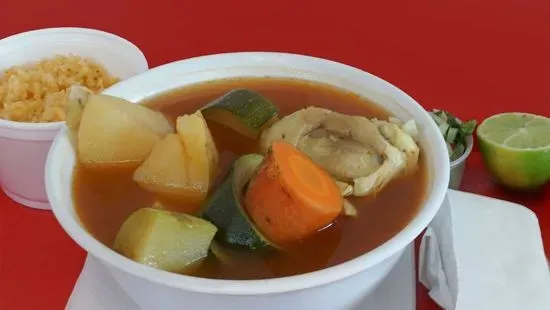 Caldo Pollo