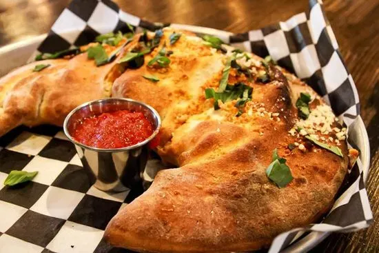 Calzone Combo Wombo