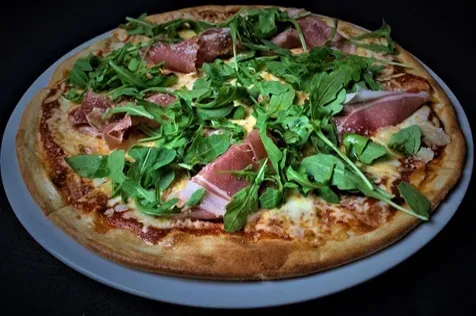 GF Prosciutto Pizza