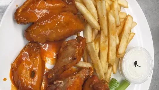 6 Piece Wings with Fries