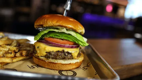 Classic' Cheeseburger