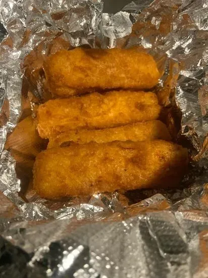4 Pieces Cheese Sticks