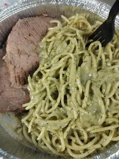 Half Order of Spaghetti with Roast Beef & Garlic Bread