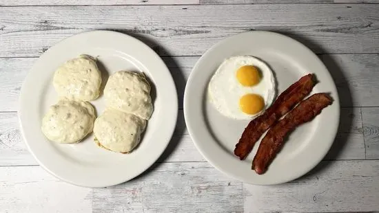 Biscuits & Gravy Deluxe