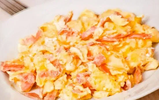 Huevos con Jamon Plate 