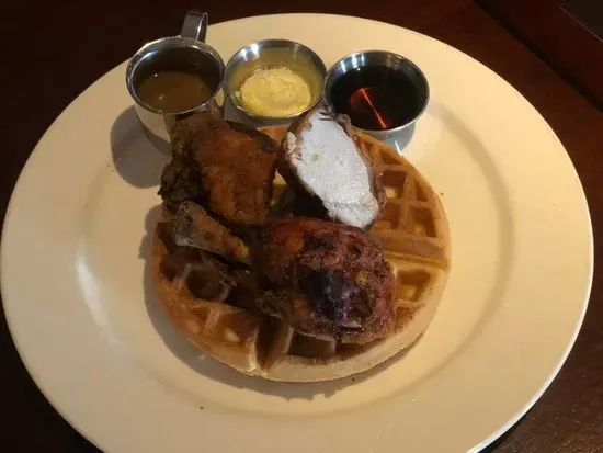 Chicken & Waffles