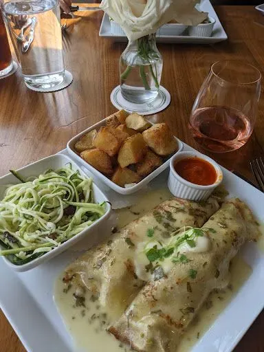 Chicken And Artichoke Crepes