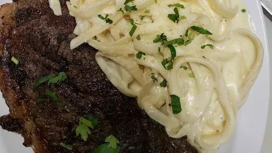 New York Steak and Fettuccine Alfredo 