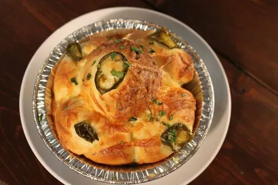 Cheesy Jalapeño Pull-Apart Bread