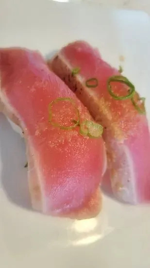 Seared Tuna nigiri