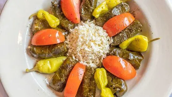 Dolmadeki Yalatzi stuffedGrapeLeaves 