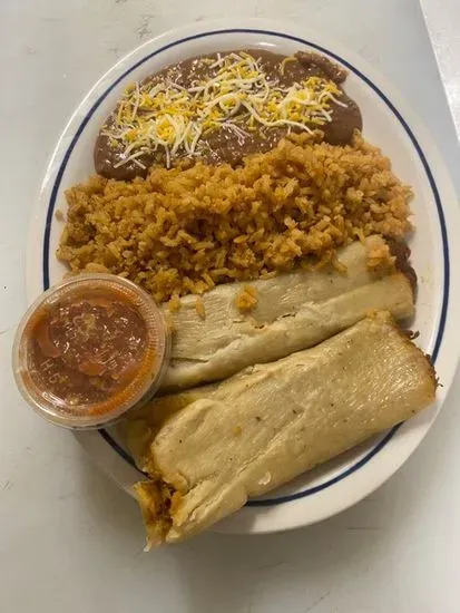 CHICKEN TAMALE PLATE