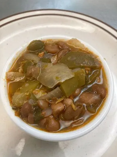 Charro Frijoles Y Chips