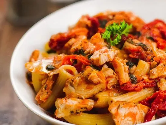 Rigatoni with Chicken