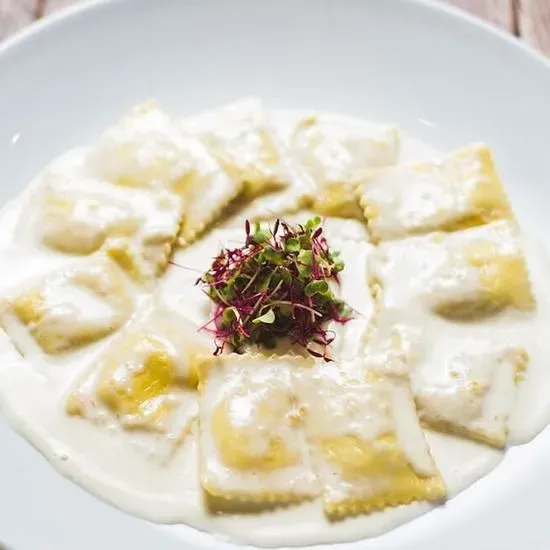 Pear Ravioli Family Combo (4ppl)