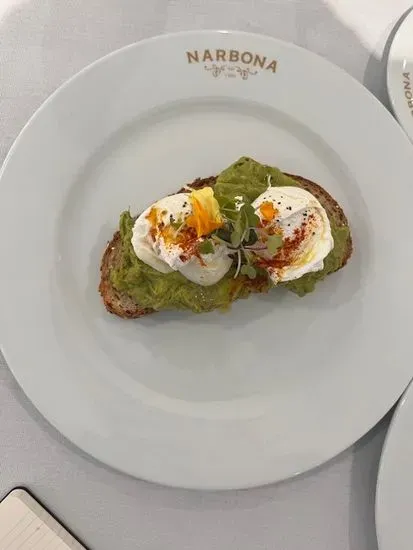 AVOCADO TOAST