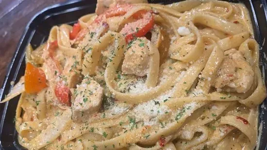 Spicy Azz Chicken & Shrimp Rasta Pasta